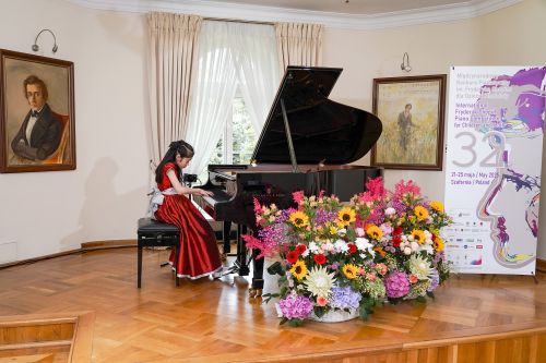 9. LIU Stephanie Yueyou 1
