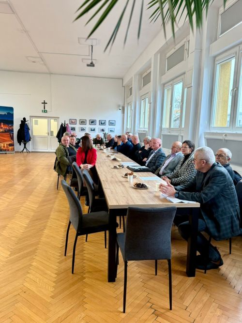 597465885_1288064480026242_12714374924152228_n