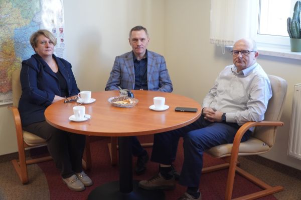 645347422_1369134088582304_3983331890506274725_n